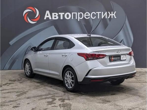 Hyundai Solaris II Рестайлинг с пробегом 2021 года, цена 1 549 000 рублей, 87464 км, седан, Автокод Объявления