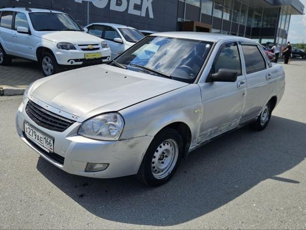Lada (ВАЗ) Priora I с пробегом 2008 года, цена 145 000 рублей, 301524 км, седан, Автокод Объявления