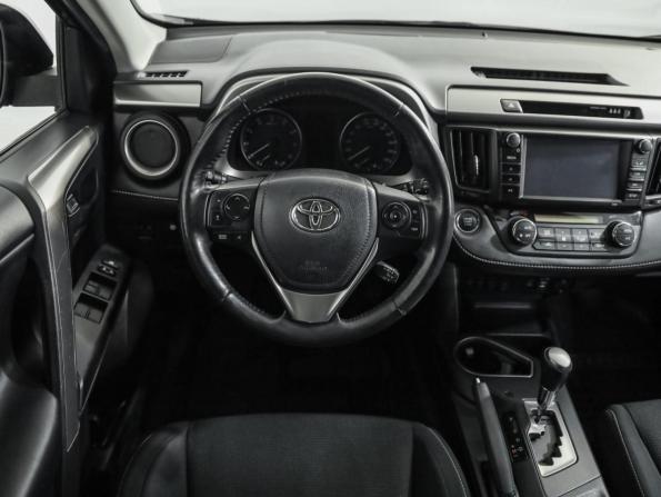 Toyota RAV4 IV (XA40) Рестайлинг с пробегом 2019 года, цена 2 489 000 рублей, 115000 км, внедорожник, Автокод Объявления