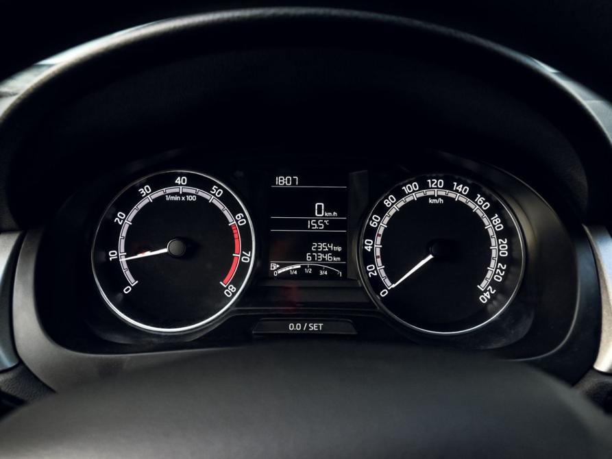 Skoda Rapid I Рестайлинг Екатеринбург  - изображение 9