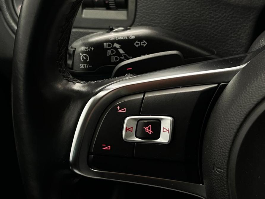 Volkswagen Polo V Рестайлинг Санкт-Петербург  - изображение 15