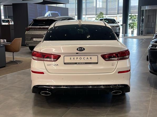 Kia Optima IV Рестайлинг с пробегом 2019 года, цена 1 810 000 рублей, 123000 км, седан, Автокод Объявления
