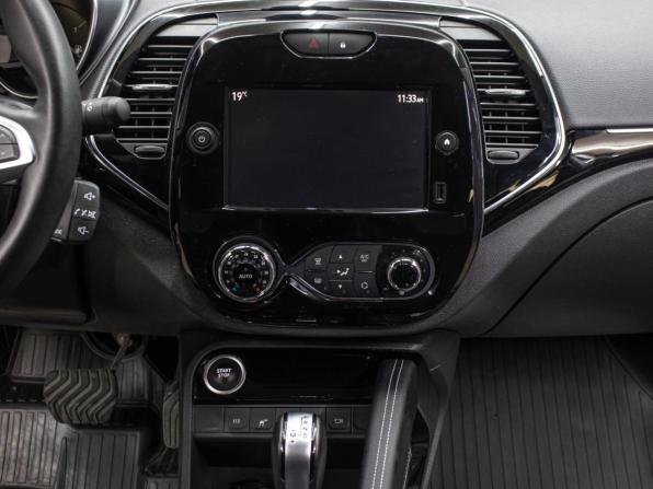 Renault Kaptur I Рестайлинг с пробегом 2020 года, цена 1 898 000 рублей, 28930 км, внедорожник, Автокод Объявления