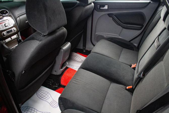 Ford Focus II Рестайлинг с пробегом 2008 года, цена 679 000 рублей, 289000 км, седан, Автокод Объявления