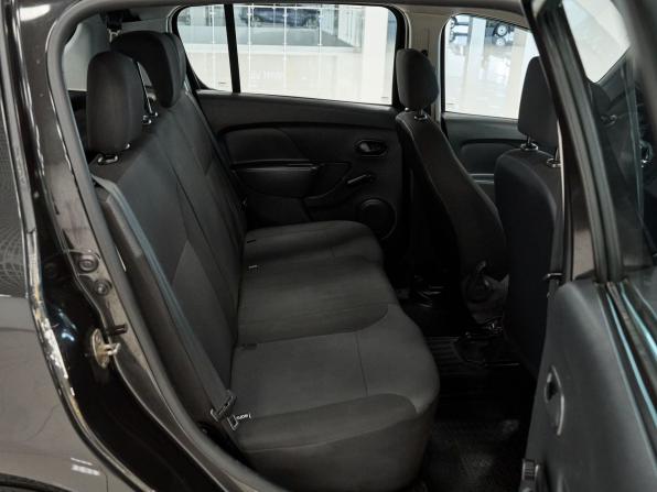 Renault Sandero II с пробегом 2015 года, цена 579 000 рублей, 165826 км, хэтчбек, Автокод Объявления