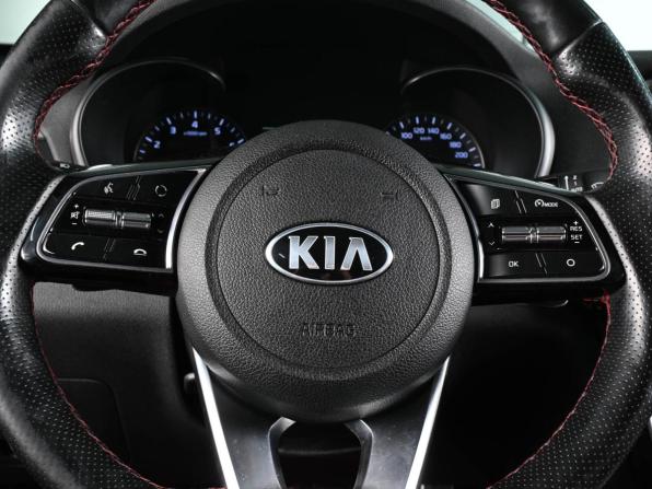 Kia Optima IV Рестайлинг с пробегом 2018 года, цена 2 199 000 рублей, 169078 км, седан, Автокод Объявления