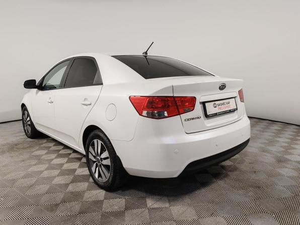 Kia Cerato II с пробегом 2012 года, цена 799 000 рублей, 201818 км, хэтчбек, Автокод Объявления