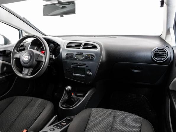 SEAT Leon II с пробегом 2008 года, цена 575 000 рублей, 156486 км, хэтчбек, Автокод Объявления