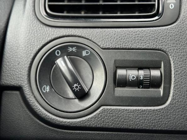 Volkswagen Polo V с пробегом 2013 года, цена 698 000 рублей, 197789 км, седан, Автокод Объявления