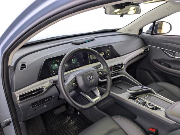 Changan UNI-T I с пробегом 2024 года, цена 2 210 000 рублей, 18060 км, внедорожник, Автокод Объявления