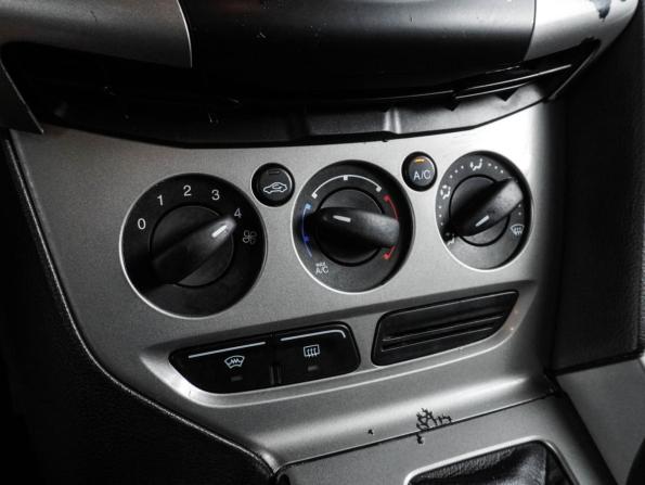 Ford Focus III с пробегом 2012 года, цена 759 000 рублей, 140469 км, седан, Автокод Объявления