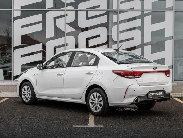 Kia Rio IV Рестайлинг с пробегом 2021 года, цена 1 380 000 рублей, 78803 км, седан, Автокод Объявления