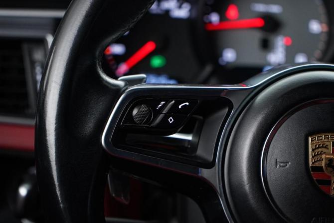 Porsche Macan I с пробегом 2017 года, цена 4 397 077 рублей, 97545 км, внедорожник, Автокод Объявления