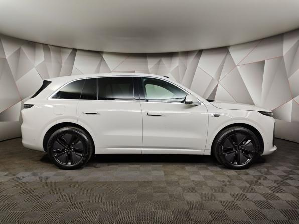 Li Auto (Lixiang) L6 с пробегом 2025 года, цена 5 655 000 рублей, 30700 км, внедорожник, Автокод Объявления