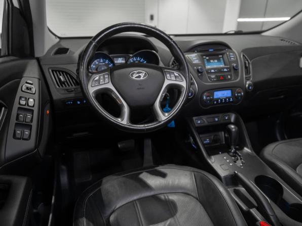 Hyundai ix35 I Рестайлинг с пробегом 2015 года, цена 1 390 000 рублей, 155796 км, внедорожник, Автокод Объявления