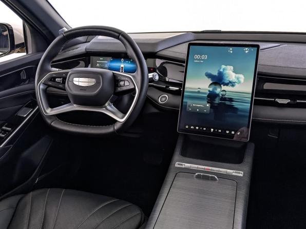Geely Preface I с пробегом 2024 года, цена 2 370 000 рублей, 21033 км, седан, Автокод Объявления