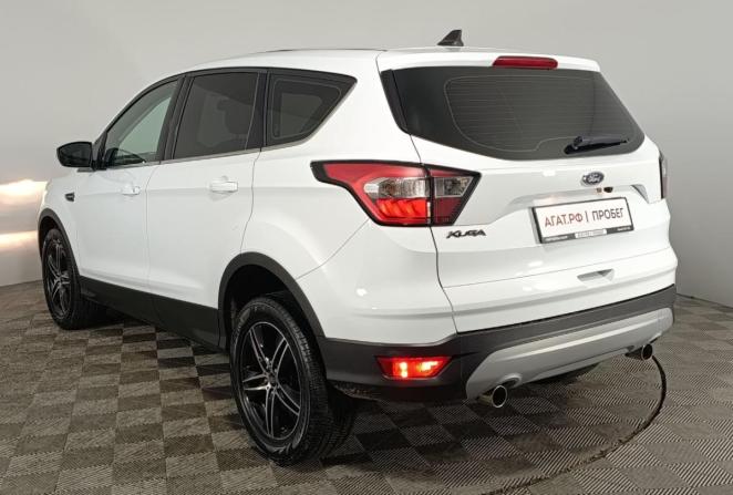 Ford Kuga II Рестайлинг с пробегом 2018 года, цена 1 935 000 рублей, 72518 км, внедорожник, Автокод Объявления