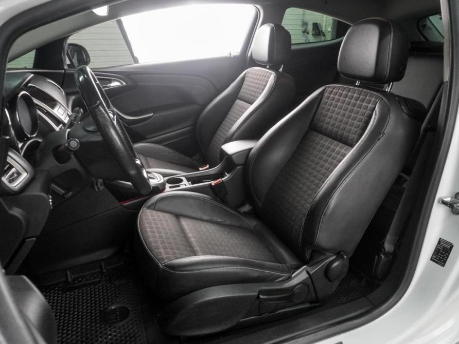 Opel Astra J Рестайлинг Воронеж  - изображение 10