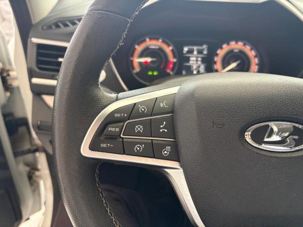 Lada (ВАЗ) Vesta I Рестайлинг (NG) с пробегом 2024 года, цена 1 352 200 рублей, 42457 км, седан, Автокод Объявления