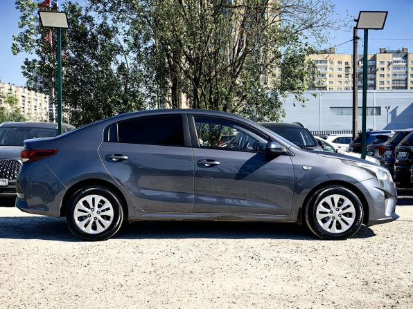 Kia Rio IV Рестайлинг с пробегом 2021 года, цена 989 000 рублей, 265500 км, седан, Автокод Объявления