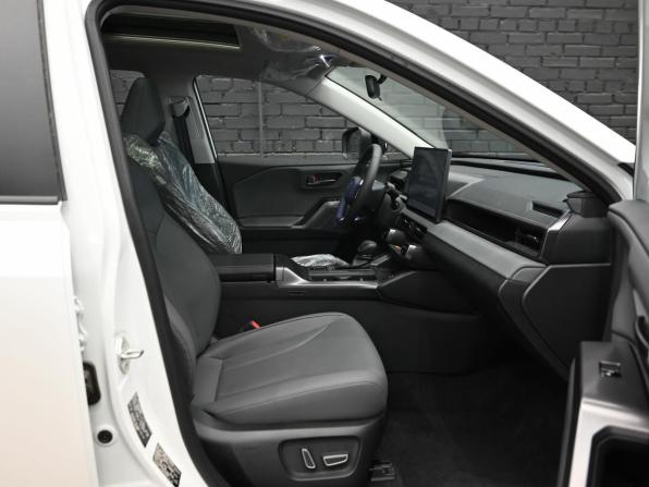 Toyota RAV4 VI (XA60) с пробегом 2026 года, цена 4 290 000 рублей, 38 км, внедорожник, Автокод Объявления
