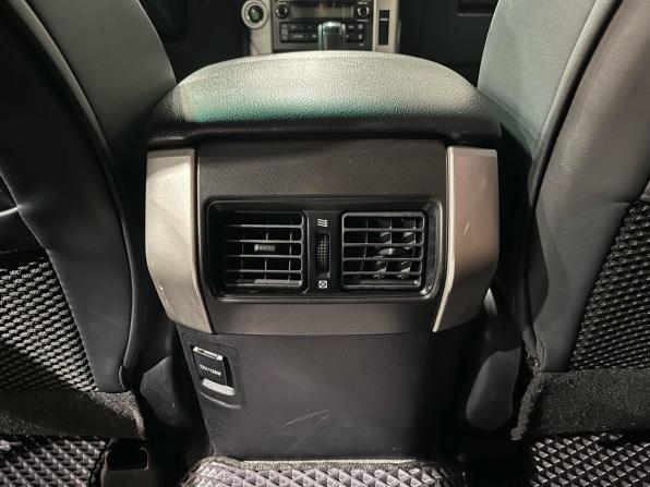 Toyota Land Cruiser Prado 150 Series с пробегом 2011 года, цена 2 630 000 рублей, 282300 км, внедорожник, Автокод Объявления