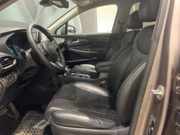 Hyundai Santa Fe IV с пробегом 2020 года, цена 2 545 000 рублей, 241105 км, внедорожник, Автокод Объявления