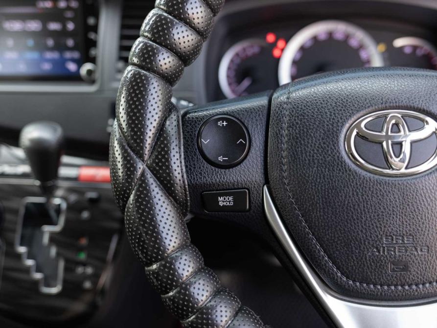 Toyota ISis I Рестайлинг Новосибирск  - изображение 12