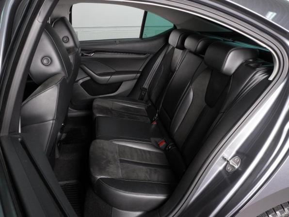 Skoda Octavia IV (A8) с пробегом 2020 года, цена 2 679 000 рублей, 105070 км, лифтбек, Автокод Объявления