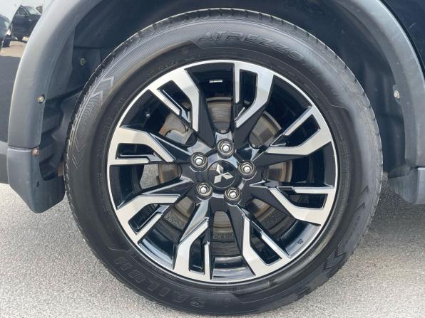 Mitsubishi Outlander III Рестайлинг 3 с пробегом 2021 года, цена 2 300 000 рублей, 100000 км, внедорожник, Автокод Объявления