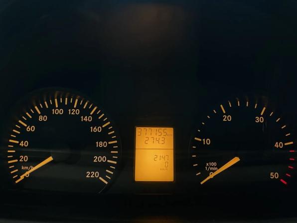 Mercedes-Benz Vito II (W639) Рестайлинг с пробегом 2012 года, цена 1 665 000 рублей, 377152 км, минивэн, Автокод Объявления