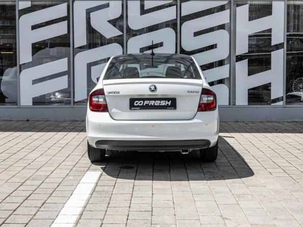 Skoda Rapid I с пробегом 2017 года, цена 1 257 000 рублей, 158939 км, лифтбек, Автокод Объявления