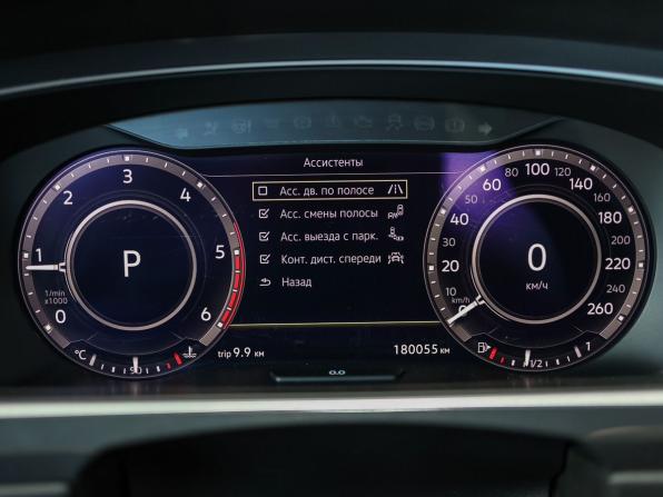 Volkswagen Tiguan II с пробегом 2018 года, цена 2 799 000 рублей, 180028 км, внедорожник, Автокод Объявления