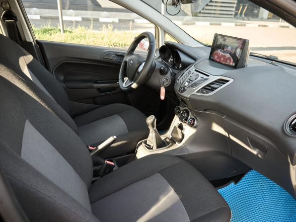 Ford Fiesta Mk6 Рестайлинг с пробегом 2017 года, цена 787 000 рублей, 183408 км, седан, Автокод Объявления