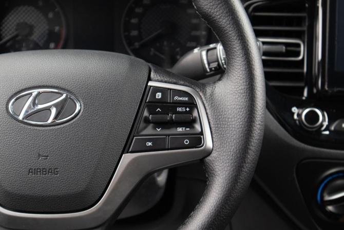 Hyundai Solaris II Рестайлинг с пробегом 2020 года, цена 1 599 000 рублей, 132895 км, седан, Автокод Объявления