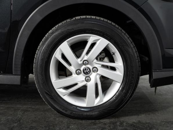 Toyota Raize I с пробегом 2019 года, цена 1 420 300 рублей, 89548 км, внедорожник, Автокод Объявления