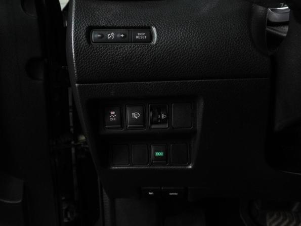 Nissan Qashqai II с пробегом 2014 года, цена 1 399 000 рублей, 176818 км, внедорожник, Автокод Объявления