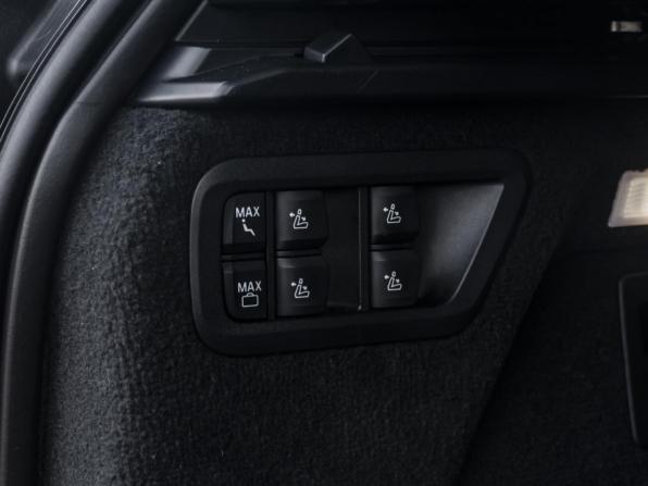 BMW X7 I (G07) Рестайлинг с пробегом 2022 года, цена 13 990 000 рублей, 21000 км, внедорожник, Автокод Объявления