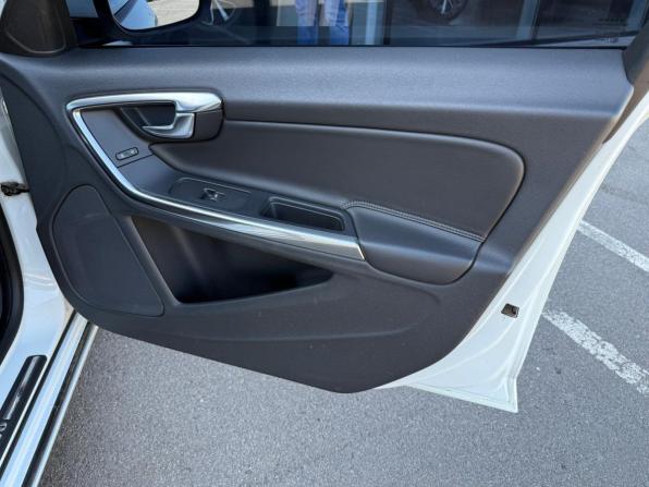 Volvo S60 II с пробегом 2012 года, цена 930 000 рублей, 185420 км, седан, Автокод Объявления