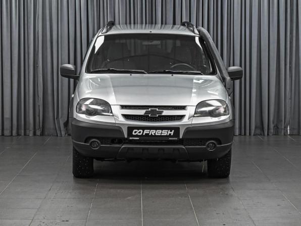 Chevrolet Niva I Рестайлинг с пробегом 2020 года, цена 799 000 рублей, 121608 км, внедорожник, Автокод Объявления