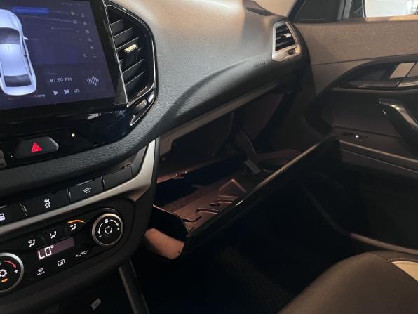 Lada (ВАЗ) Vesta I с пробегом 2018 года, цена 1 080 000 рублей, 122188 км, универсал, Автокод Объявления