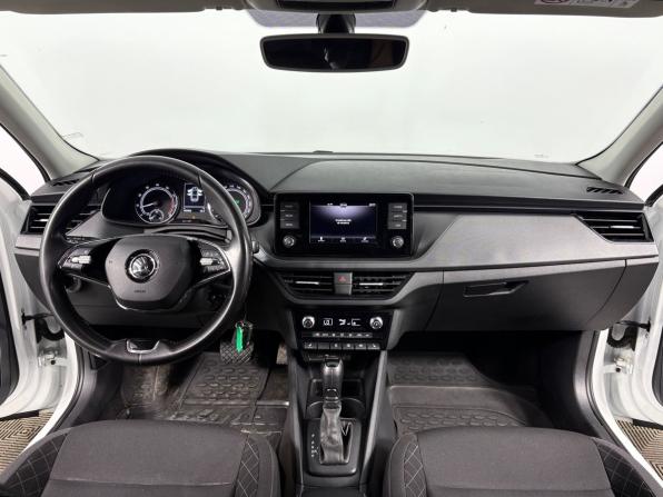 Skoda Rapid II с пробегом 2020 года, цена 1 770 000 рублей, 72048 км, лифтбек, Автокод Объявления
