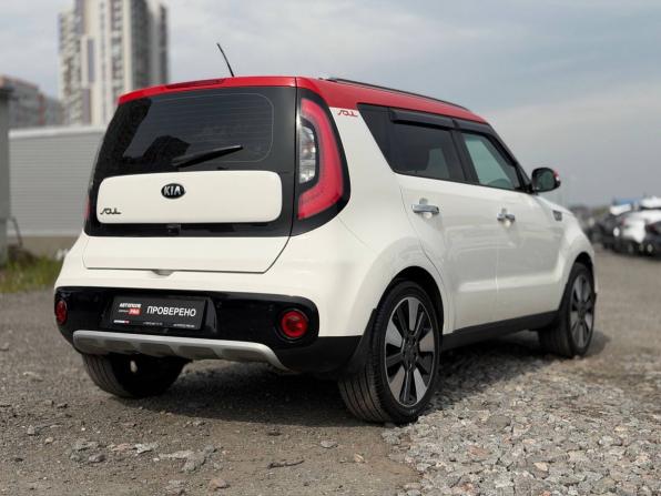Kia Soul II Рестайлинг с пробегом 2018 года, цена 1 695 000 рублей, 108753 км, хэтчбек, Автокод Объявления