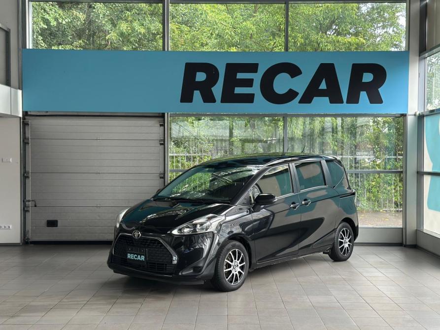 Toyota Sienta II Рестайлинг Санкт-Петербург  - изображение 1