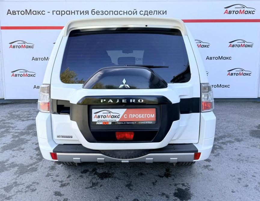 Mitsubishi Pajero IV Рестайлинг 2 Тюмень  - изображение 3