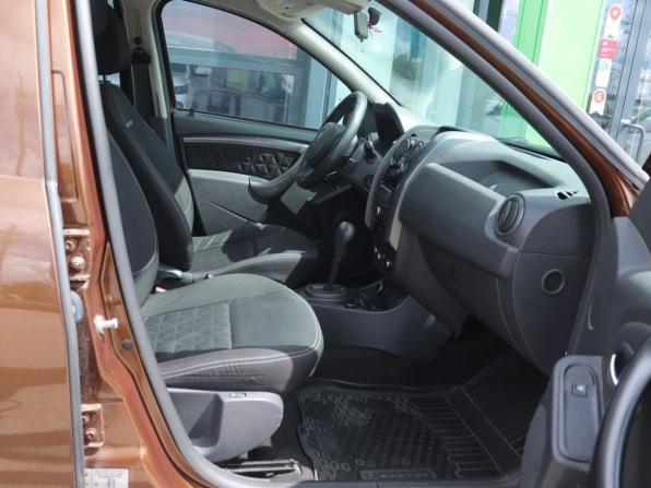 Renault Duster I Рестайлинг с пробегом 2016 года, цена 1 349 000 рублей, 83000 км, внедорожник, Автокод Объявления