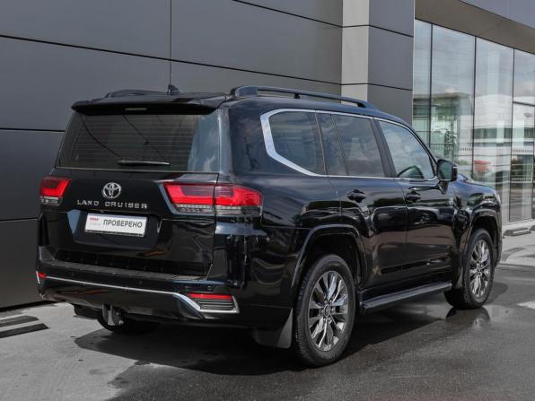 Toyota Land Cruiser 300 Series с пробегом 2024 года, цена 12 900 000 рублей, 44780 км, внедорожник, Автокод Объявления