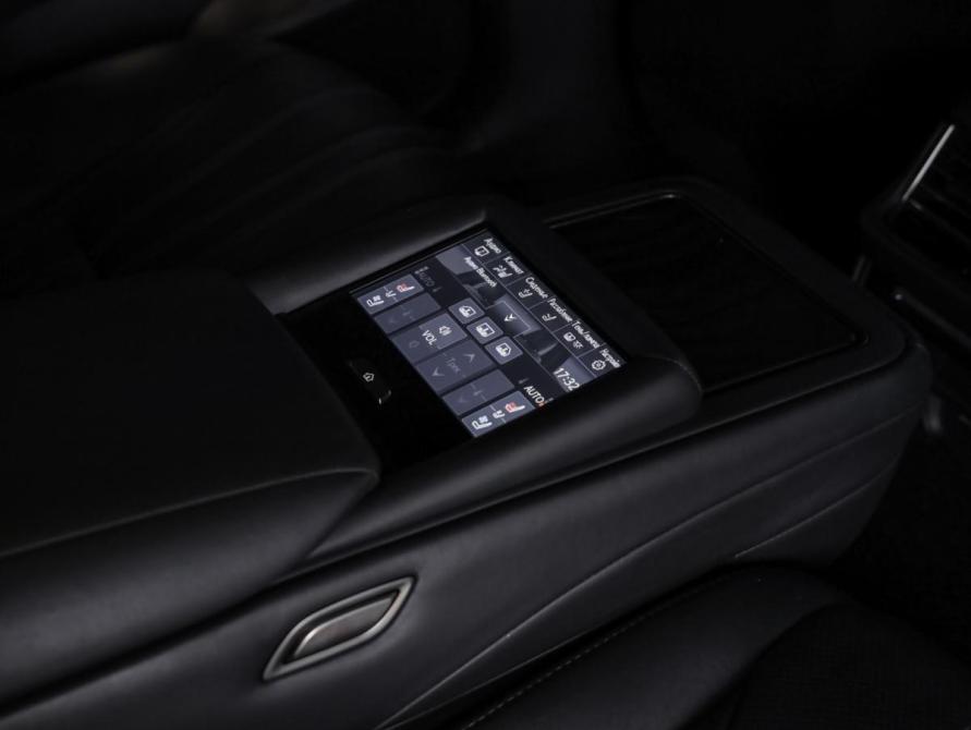 Lexus LS V Рестайлинг Санкт-Петербург  - изображение 34