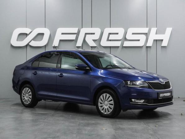 Skoda Rapid I Рестайлинг с пробегом 2019 года, цена 1 374 000 рублей, 73314 км, лифтбек, Автокод Объявления