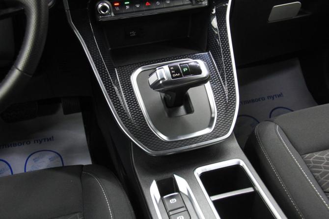 Haval M6 II с пробегом 2023 года, цена 1 756 800 рублей, 46244 км, внедорожник, Автокод Объявления